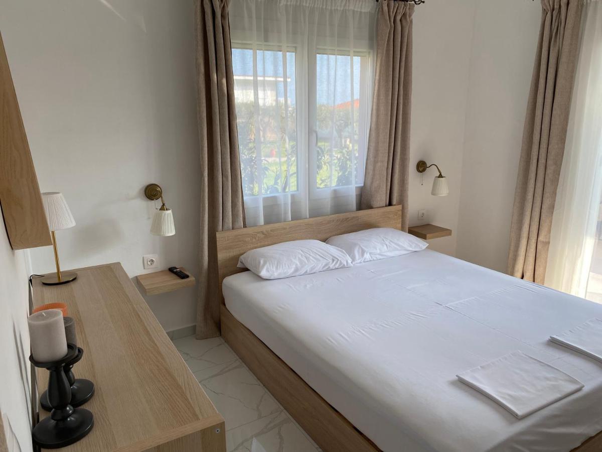 ניאה סקיוני Sofia Guesthouse מראה חיצוני תמונה