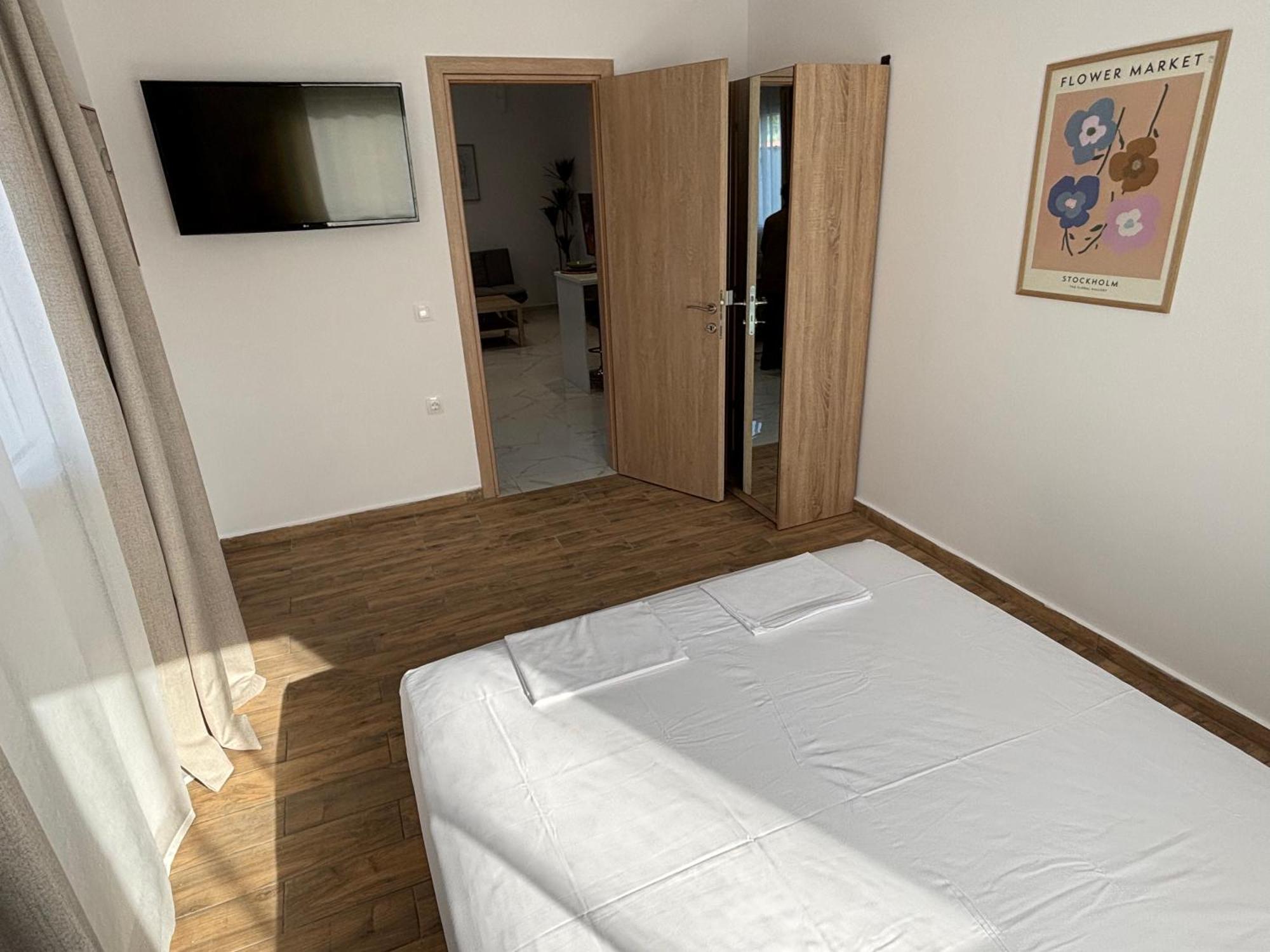 ניאה סקיוני Sofia Guesthouse מראה חיצוני תמונה